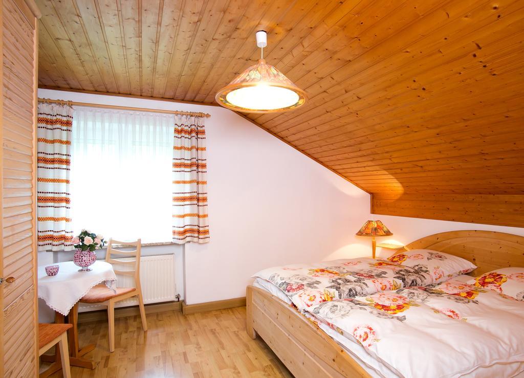 Ferienhaus Endl 프레이분크 객실 사진