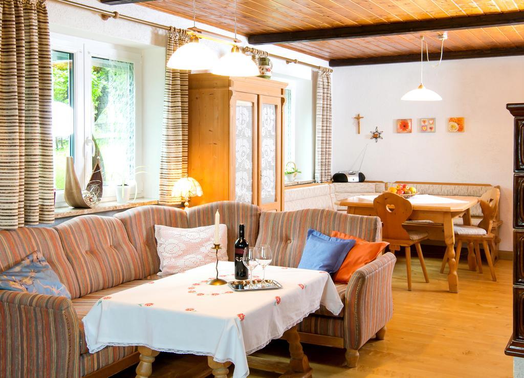 Ferienhaus Endl 프레이분크 객실 사진